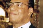 Nation of Islam defends federal funding for prison lectures as a 'blessing' to prisoners 1 Louis Farrakhan smiling