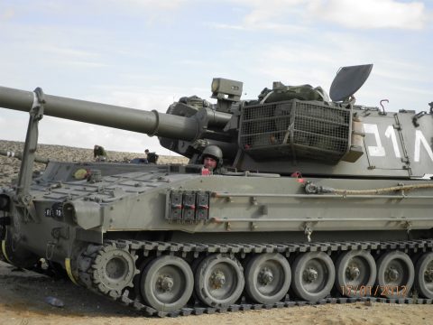 Israel Launching Invasion of Lebanon 'Within Hours' 17 israel artillery
