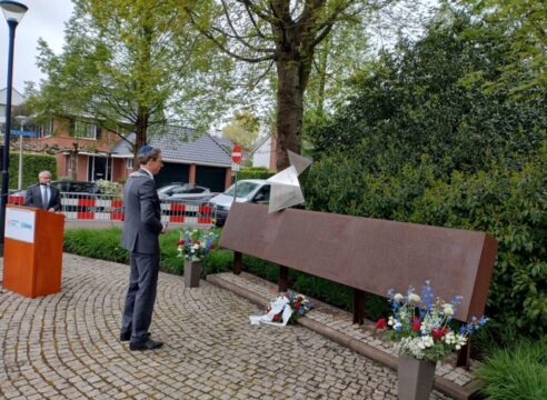 netherlands holocaust mayor