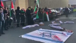 Dutch Christians For Israel Suffering Attacks; Mayor Threatened (Worthy News Investigation) 1 netherlands protest israel eu