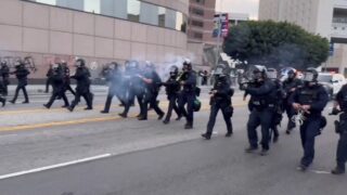 LA Police Ending Immigration Rights Protests (VIDEO) 1 lariots