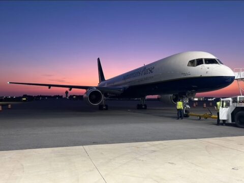 plane samaritans purse