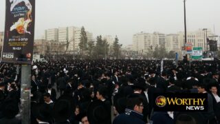 Jerusalem Paralyzed as Hundreds of Thousands Protest Draft Law; Teen Dies, Clashes Erupt 1 ultra orthodox protest worthy news